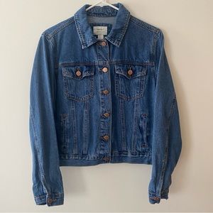 Women’s Forever 21 Essential Denim Size M Jean Jacket